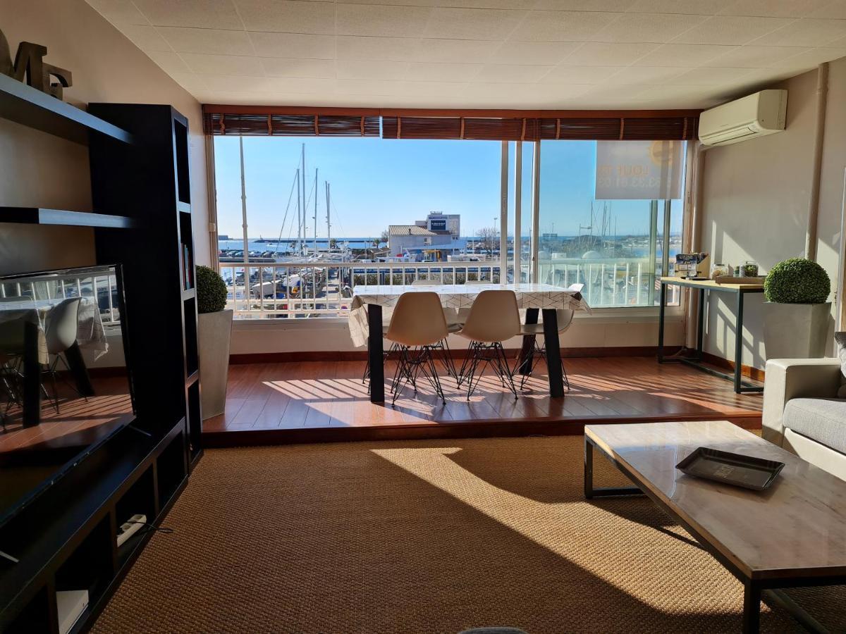 Apartment De Standing La Pecherie Spacieux T3 Comme Un Cocon Familial Vue Et Sur L'avant Port Sur Le Bout Du Bout De Cap D'agde Seule Cap En Occitanie *