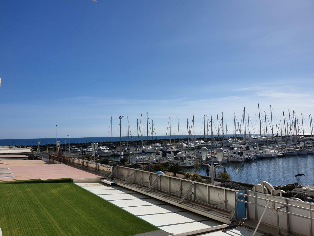 De Standing La Pecherie Spacieux T3 Comme Un Cocon Familial Vue Et Sur L'avant Port Sur Le Bout Du Bout De Cap D'agde Seule Cap En Occitanie
